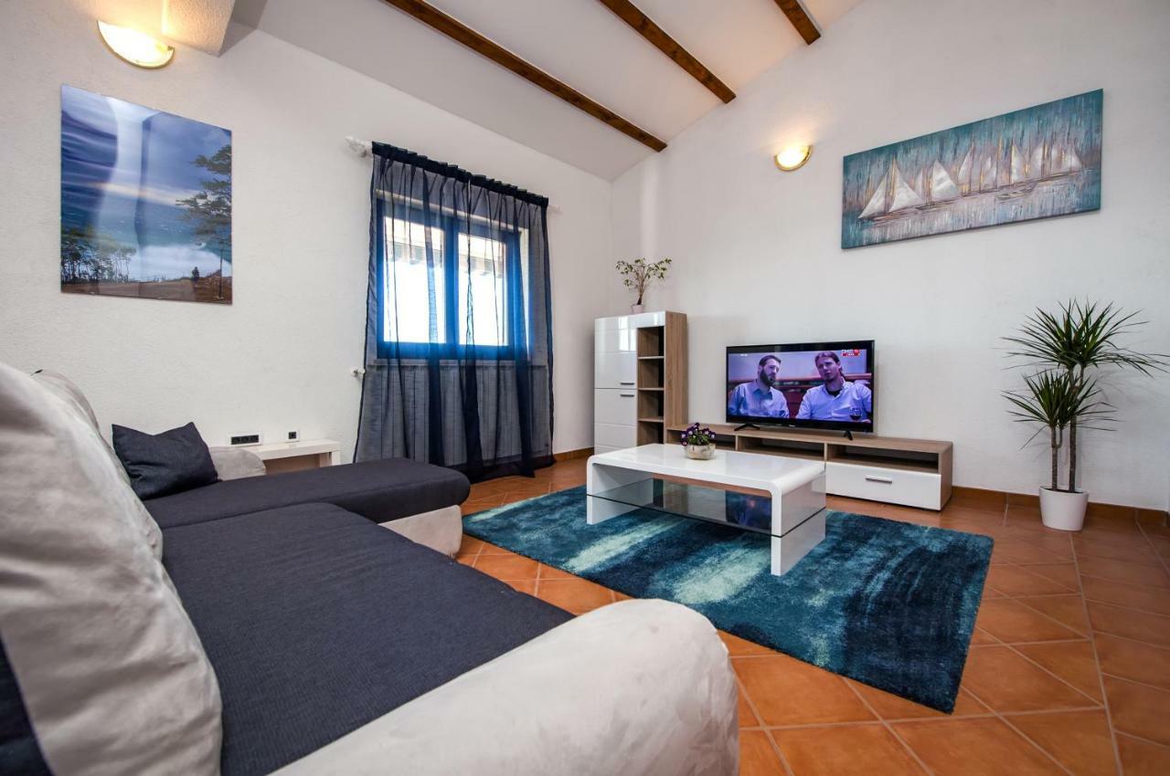 Apartment Bora Rovinj Buitenkant foto