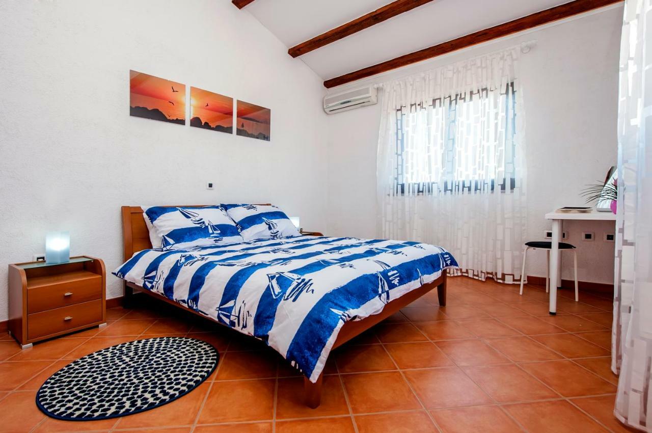 Apartment Bora Rovinj Buitenkant foto