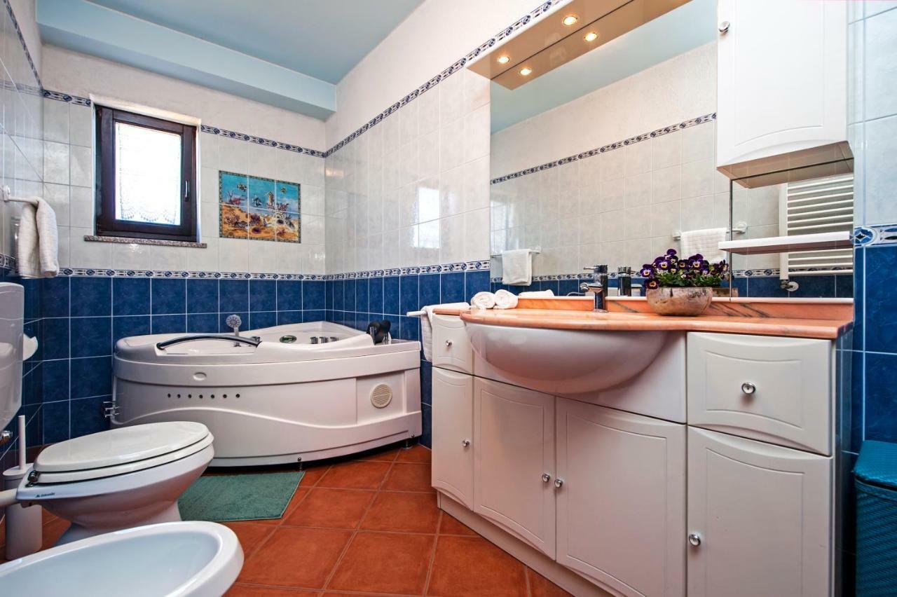 Apartment Bora Rovinj Buitenkant foto